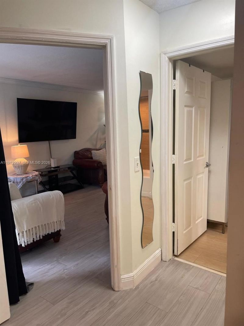 150 NW 96th Ave, Unit 9-203, Pembroke Pines, FL 33024 Photo
