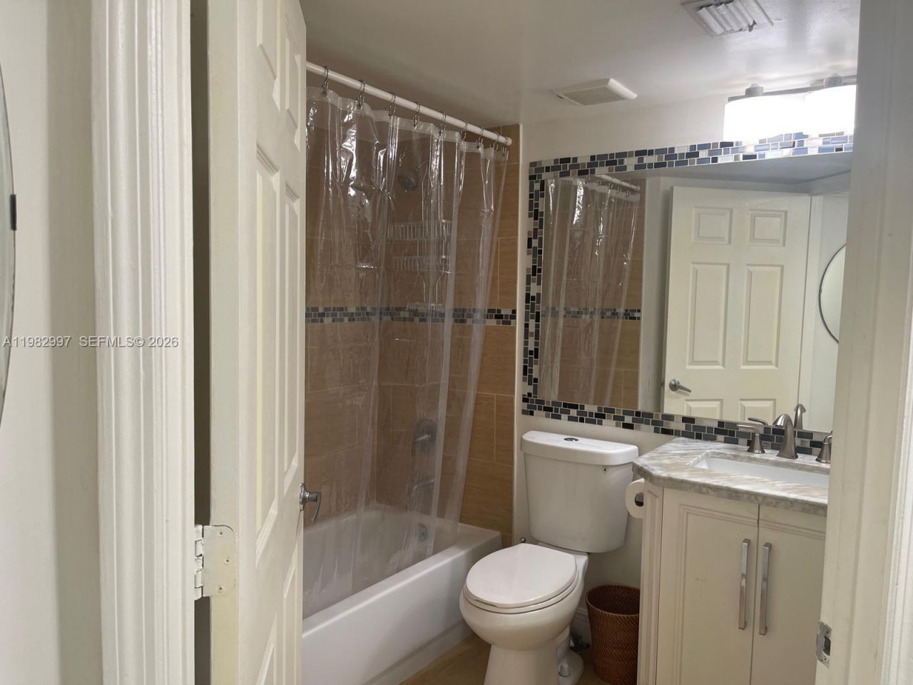 150 NW 96th Ave, Unit 9-203, Pembroke Pines, FL 33024 Photo