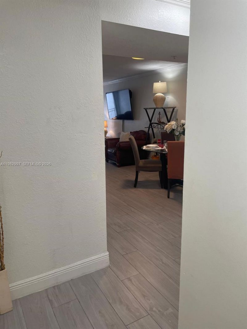 150 NW 96th Ave, Unit 9-203, Pembroke Pines, FL 33024 Photo
