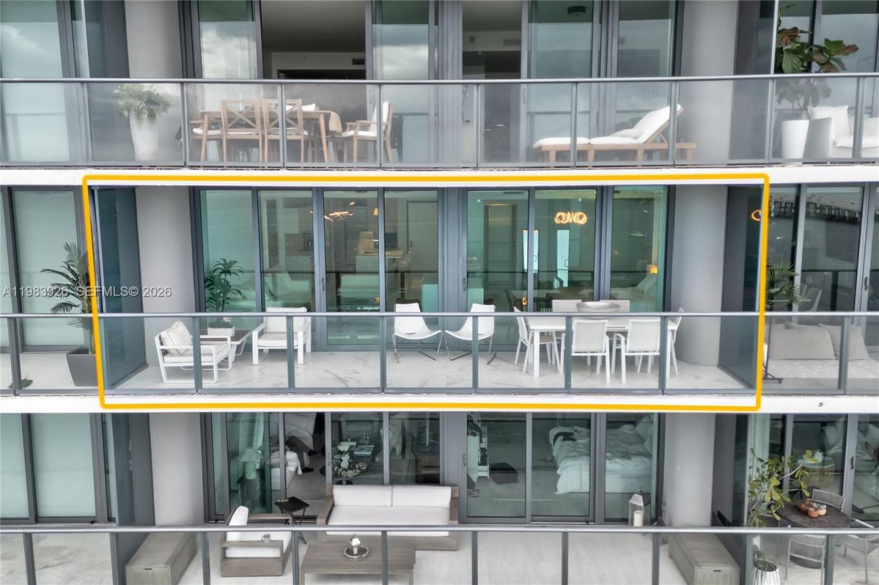 3131 NE 7th Ave , Unit 1202, Miami, FL 33137 Photo