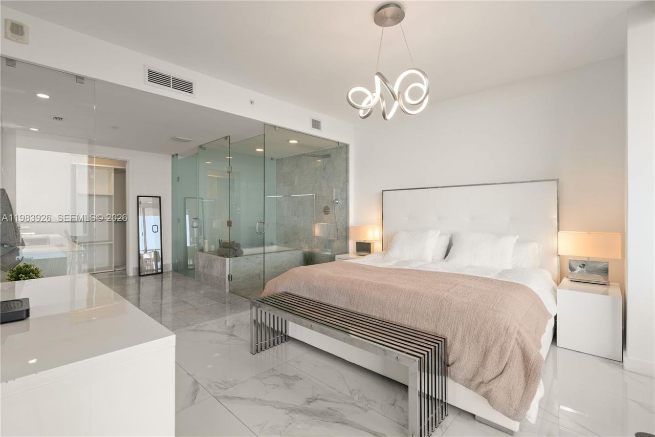 3131 NE 7th Ave , Unit 1202, Miami, FL 33137 Photo