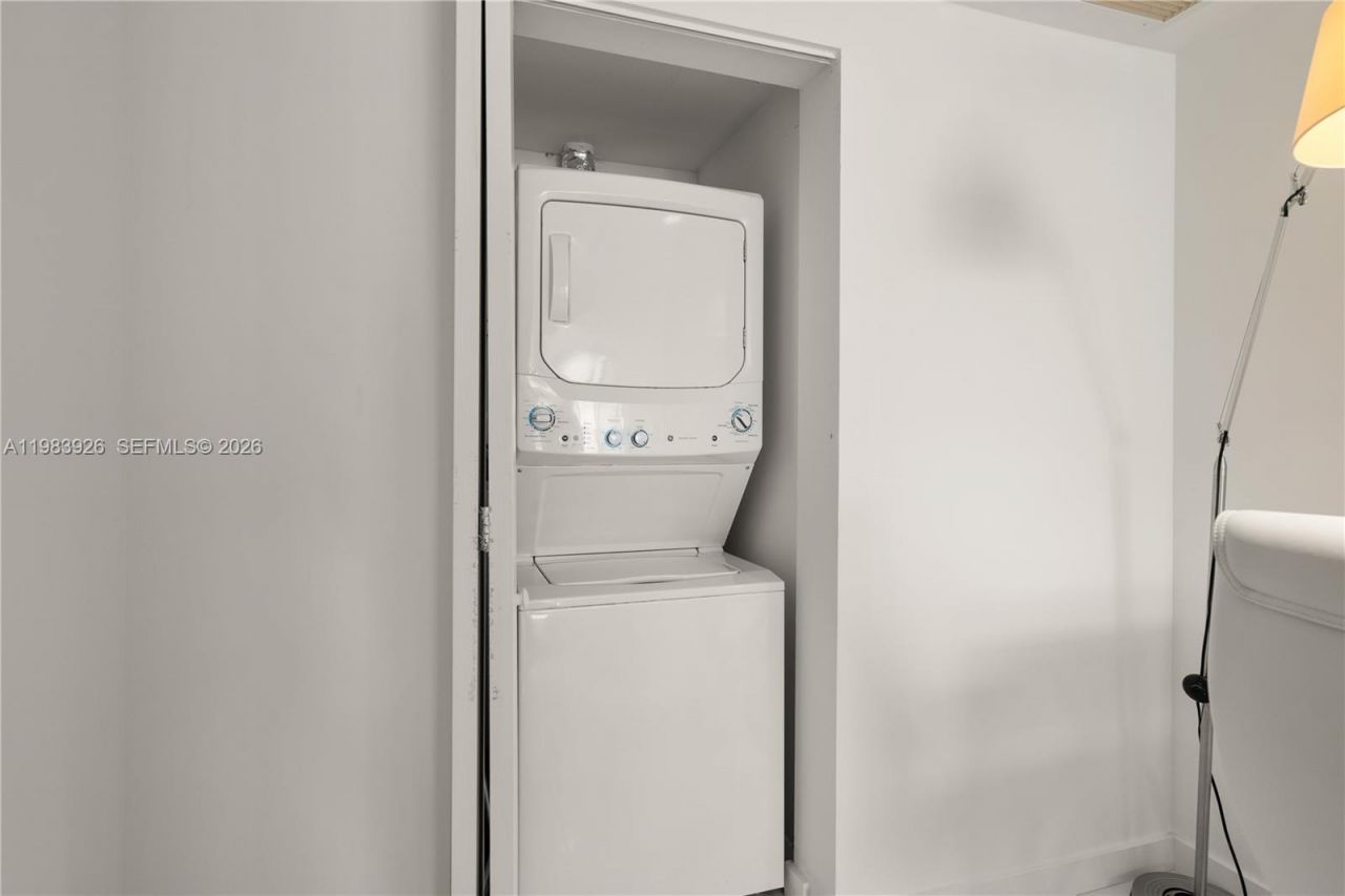 3131 NE 7th Ave , Unit 1202, Miami, FL 33137 Photo