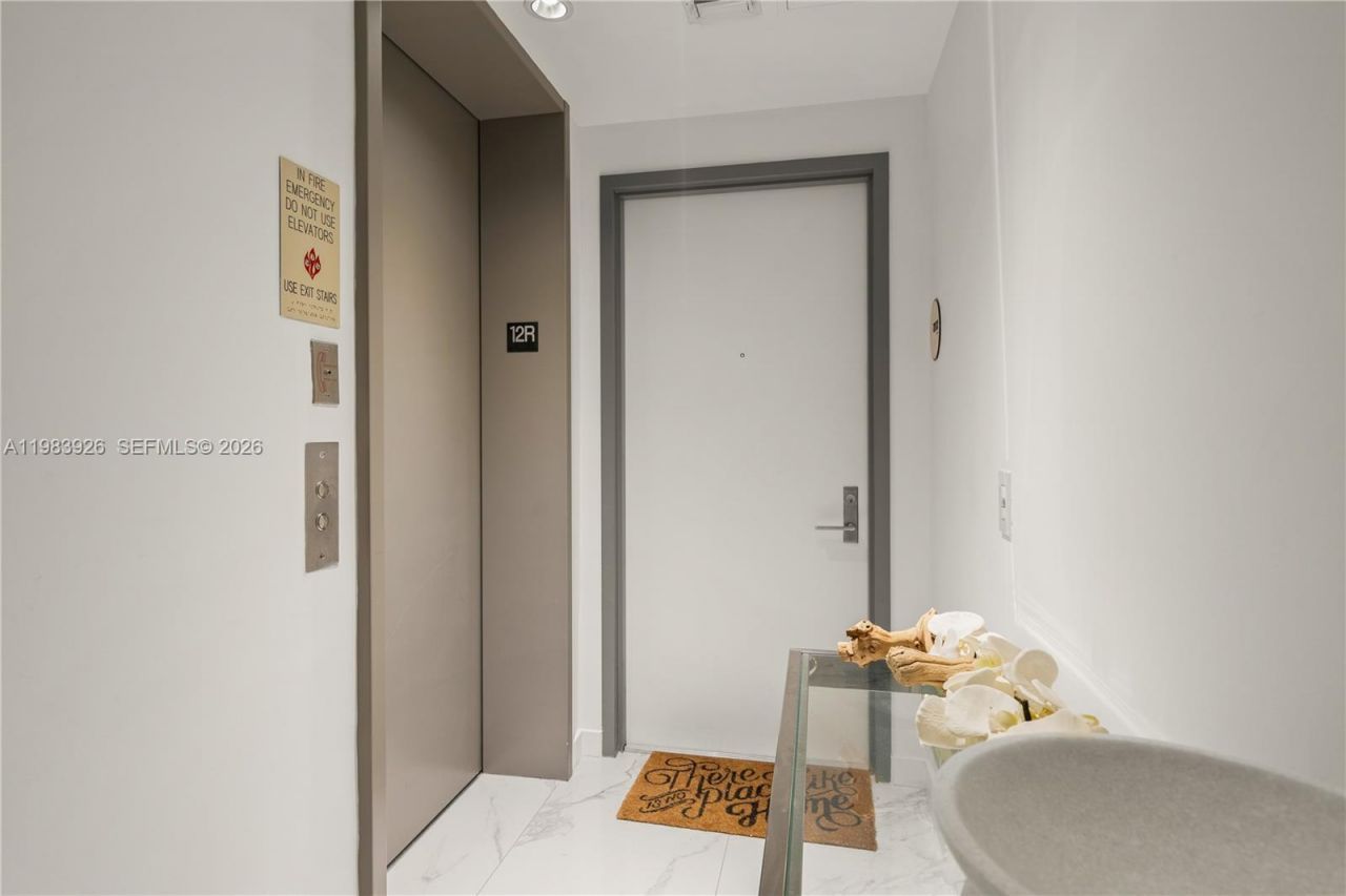 3131 NE 7th Ave , Unit 1202, Miami, FL 33137 Photo