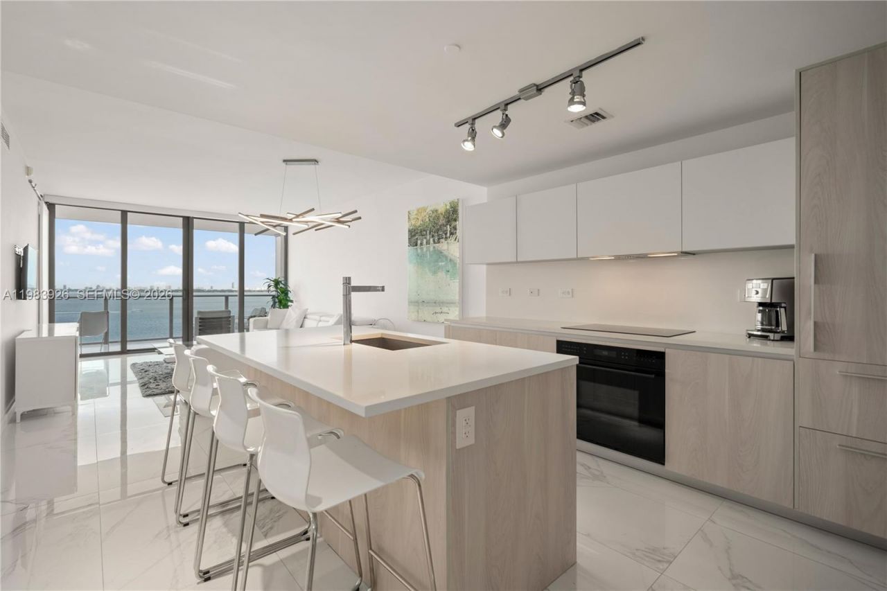 3131 NE 7th Ave , Unit 1202, Miami, FL 33137 Photo