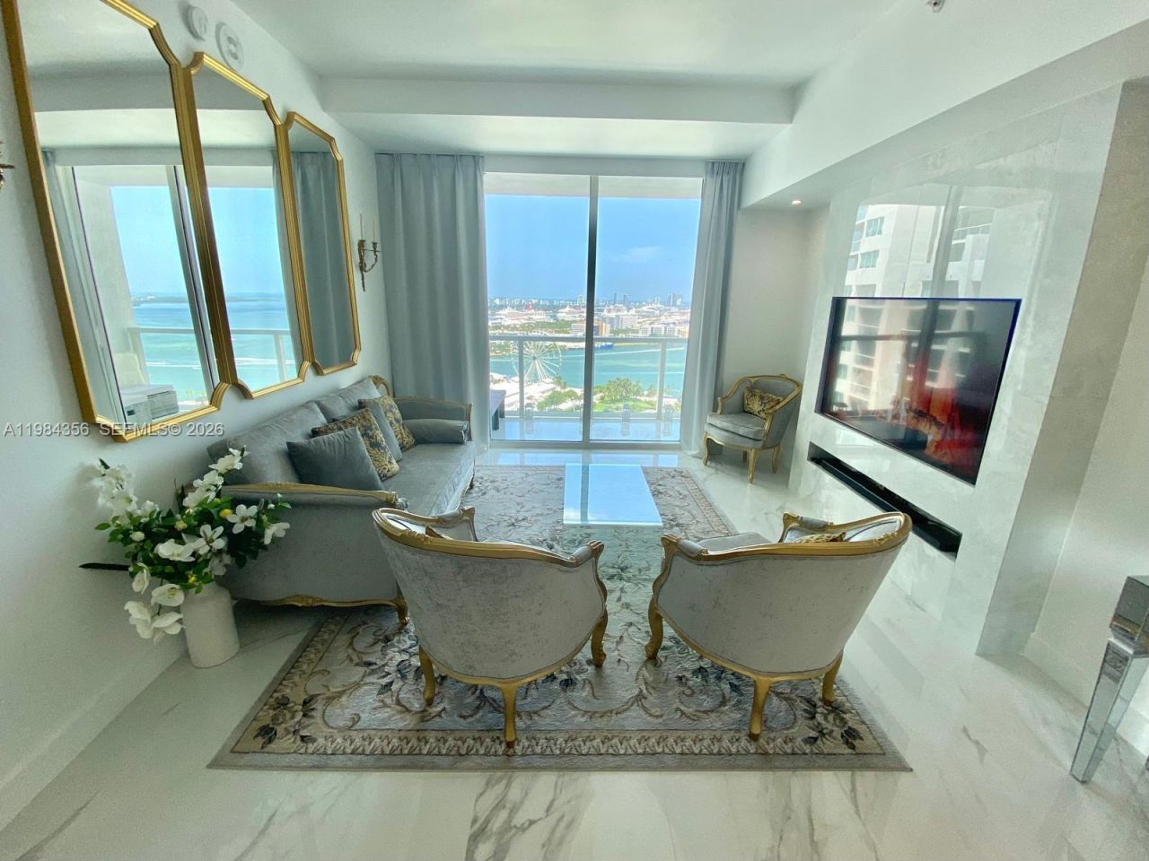 253 NE 2nd St, Unit 2703, Miami, FL 33132 Photo