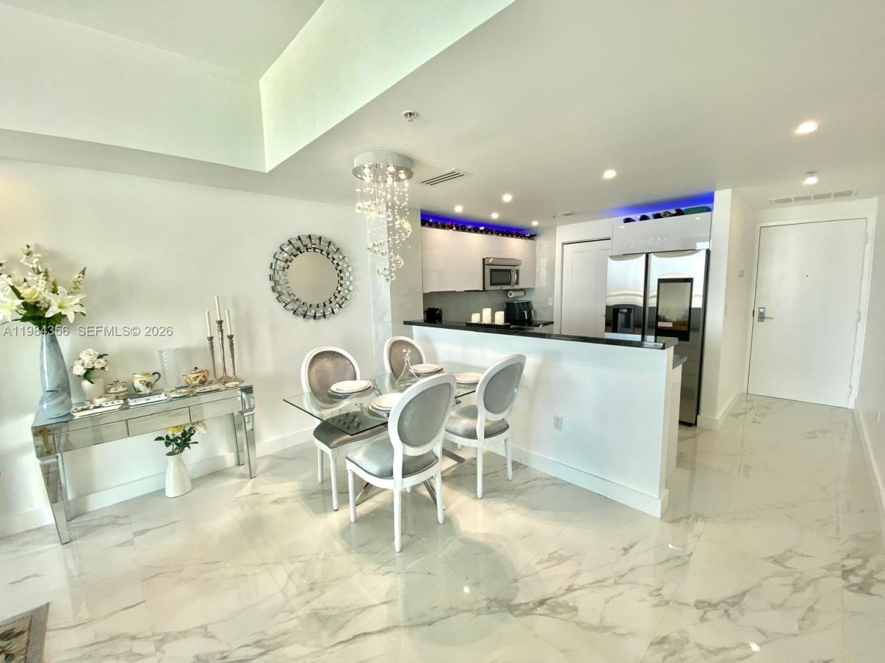 253 NE 2nd St, Unit 2703, Miami, FL 33132 Photo