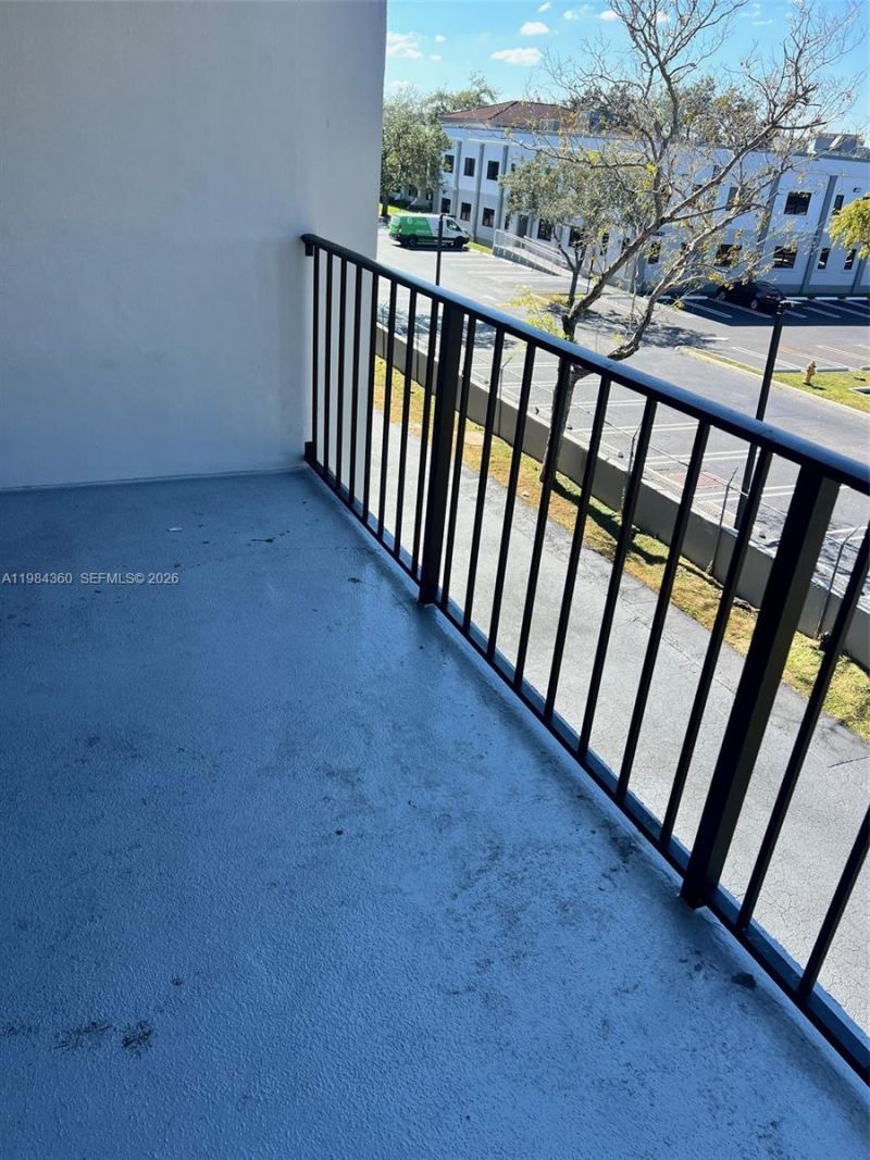 10431 N Kendall Dr, Unit D314, Miami, FL 33176 Photo