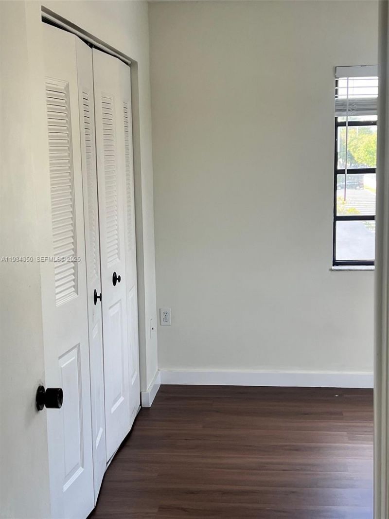 10431 N Kendall Dr, Unit D314, Miami, FL 33176 Photo