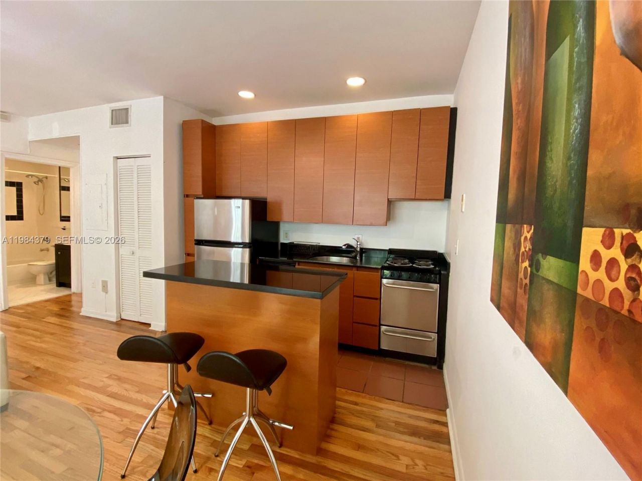 1521 Lenox Ave , Unit 106, Miami Beach, FL 33139 Photo