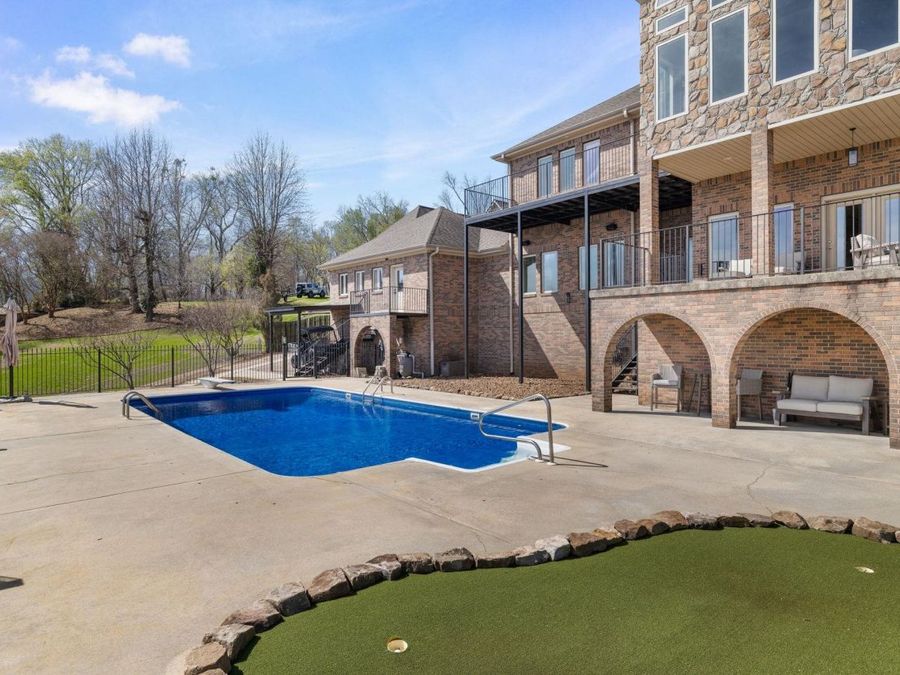 Property Image 62