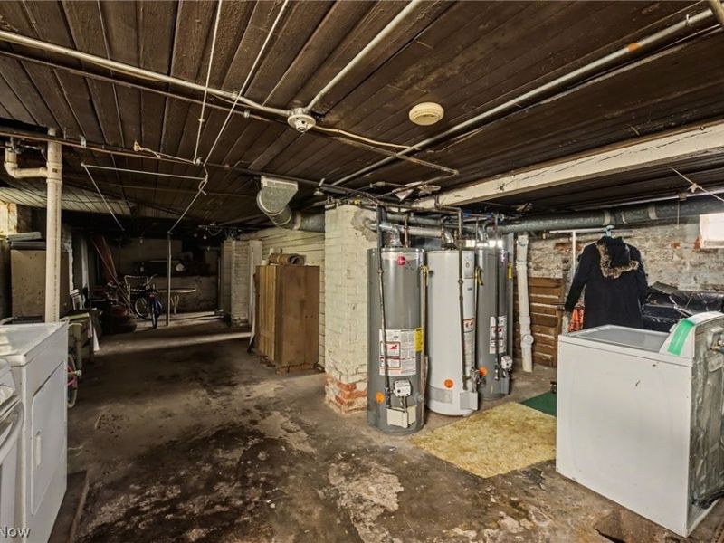 7005 Lansing Avenue, Cleveland, OH 44105 Photo 31