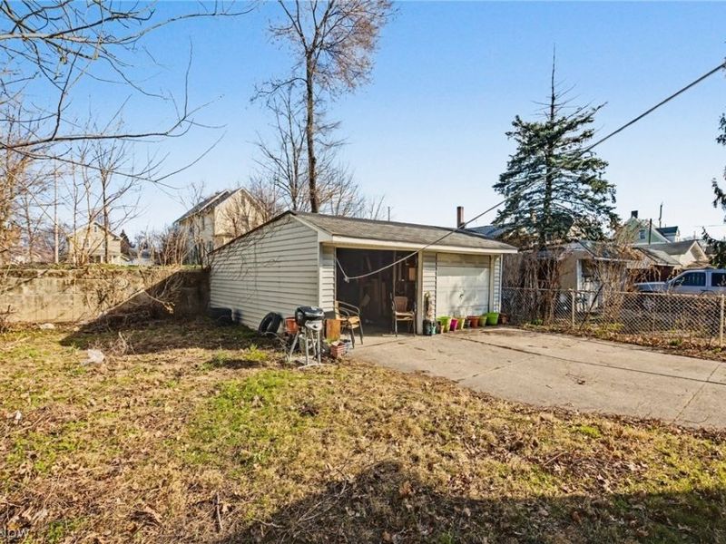 7005 Lansing Avenue, Cleveland, OH 44105 Photo 34