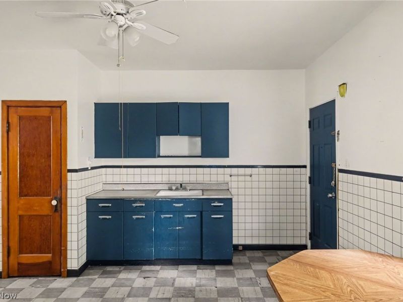 7005 Lansing Avenue, Cleveland, OH 44105 Photo 9