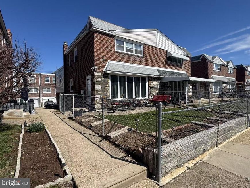 1821 Kendrick Street, Philadelphia, PA 19152 Main Photo