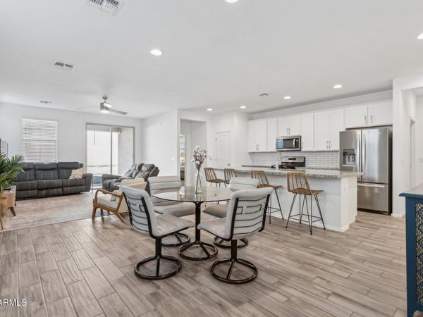 17334 W WANDERING CREEK Road, Goodyear, AZ 85338