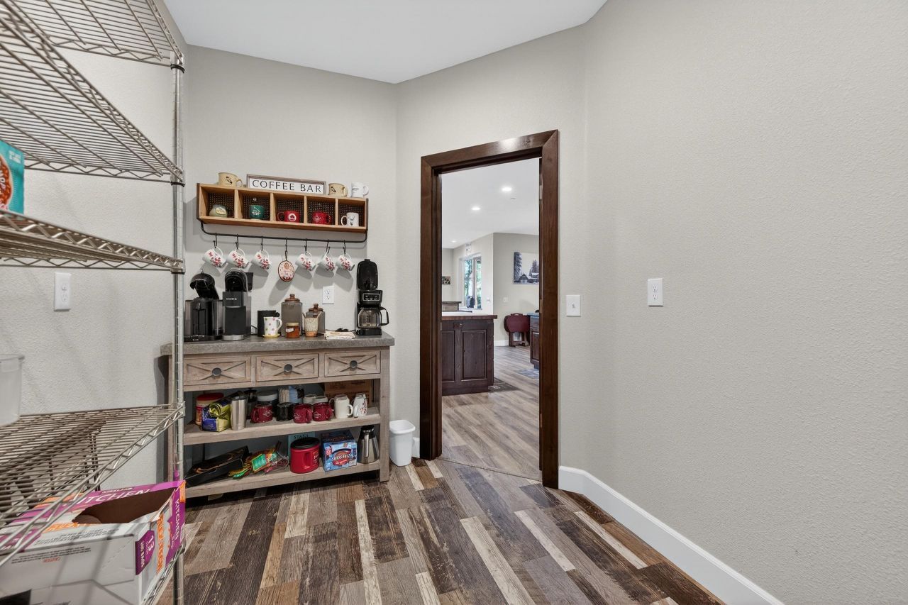 21 Frostwood Lane, Lake Almanor, CA 96137 Photo