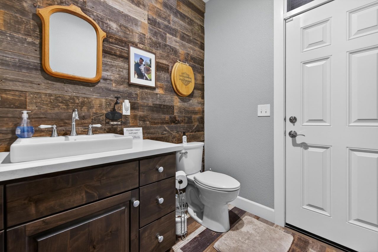 21 Frostwood Lane, Lake Almanor, CA 96137 Photo