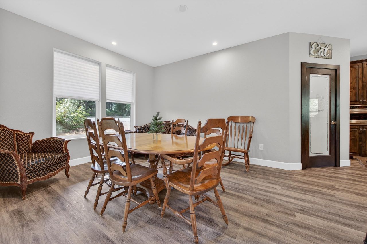 21 Frostwood Lane, Lake Almanor, CA 96137 Photo