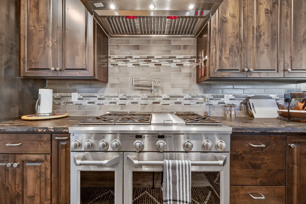 21 Frostwood Lane, Lake Almanor, CA 96137 Photo