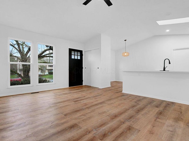 3524 Raflin Drive, Columbus, OH 43231 Photo 8