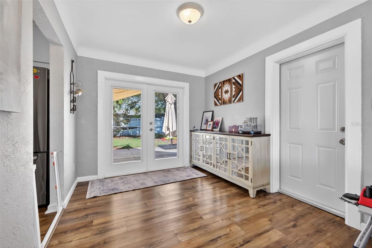 6410 14th Street N, Saint Petersburg, FL 33702 Photo