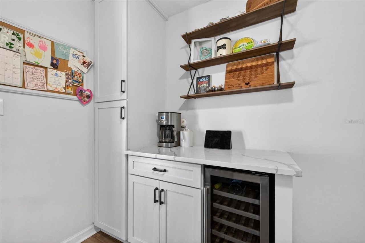 6410 14th Street N, Saint Petersburg, FL 33702 Photo