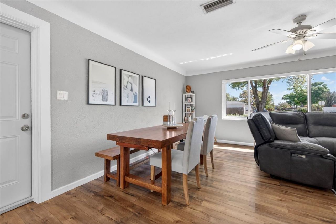 6410 14th Street N, Saint Petersburg, FL 33702 Photo