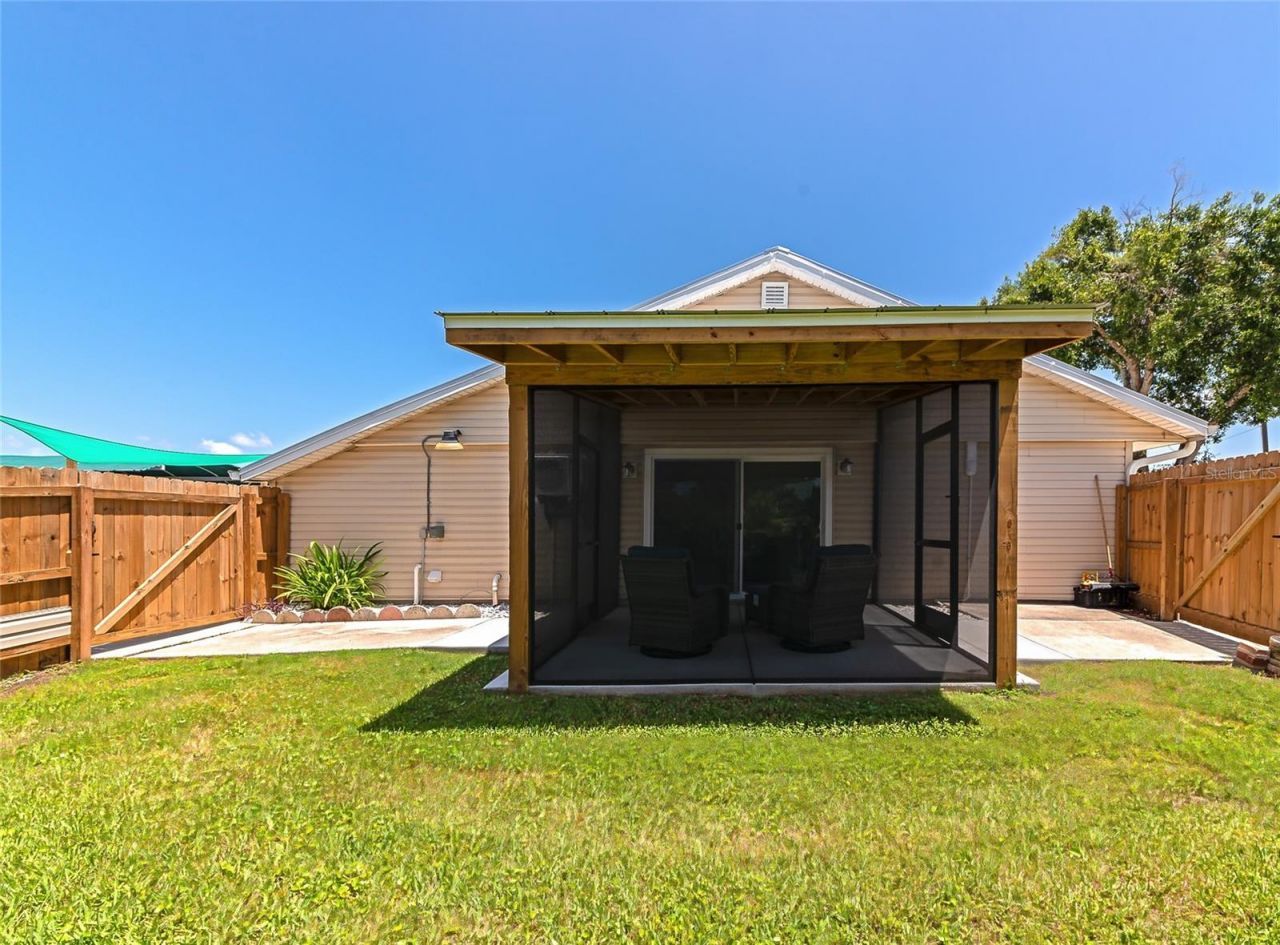 2306 41st Street E, Bradenton, FL 34208 Photo