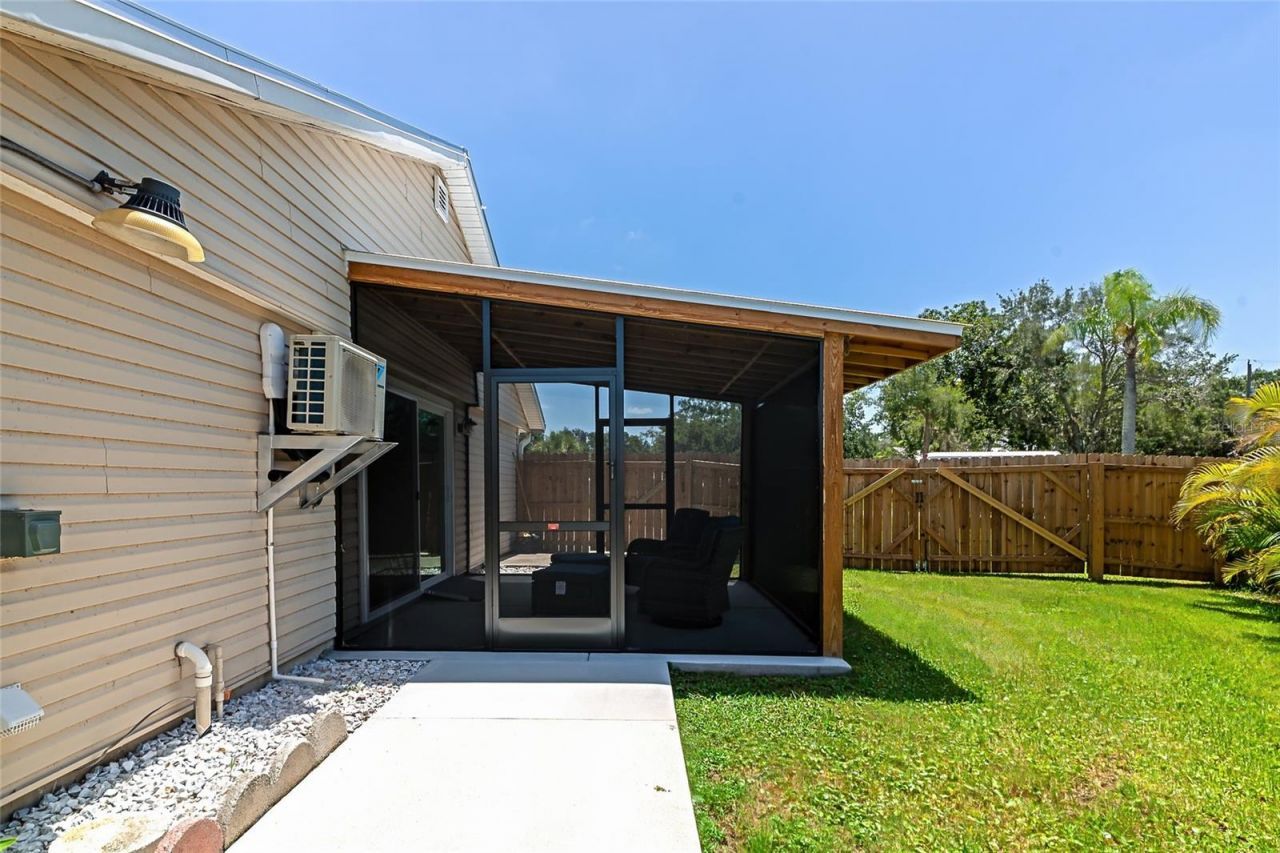 2306 41st Street E, Bradenton, FL 34208 Photo