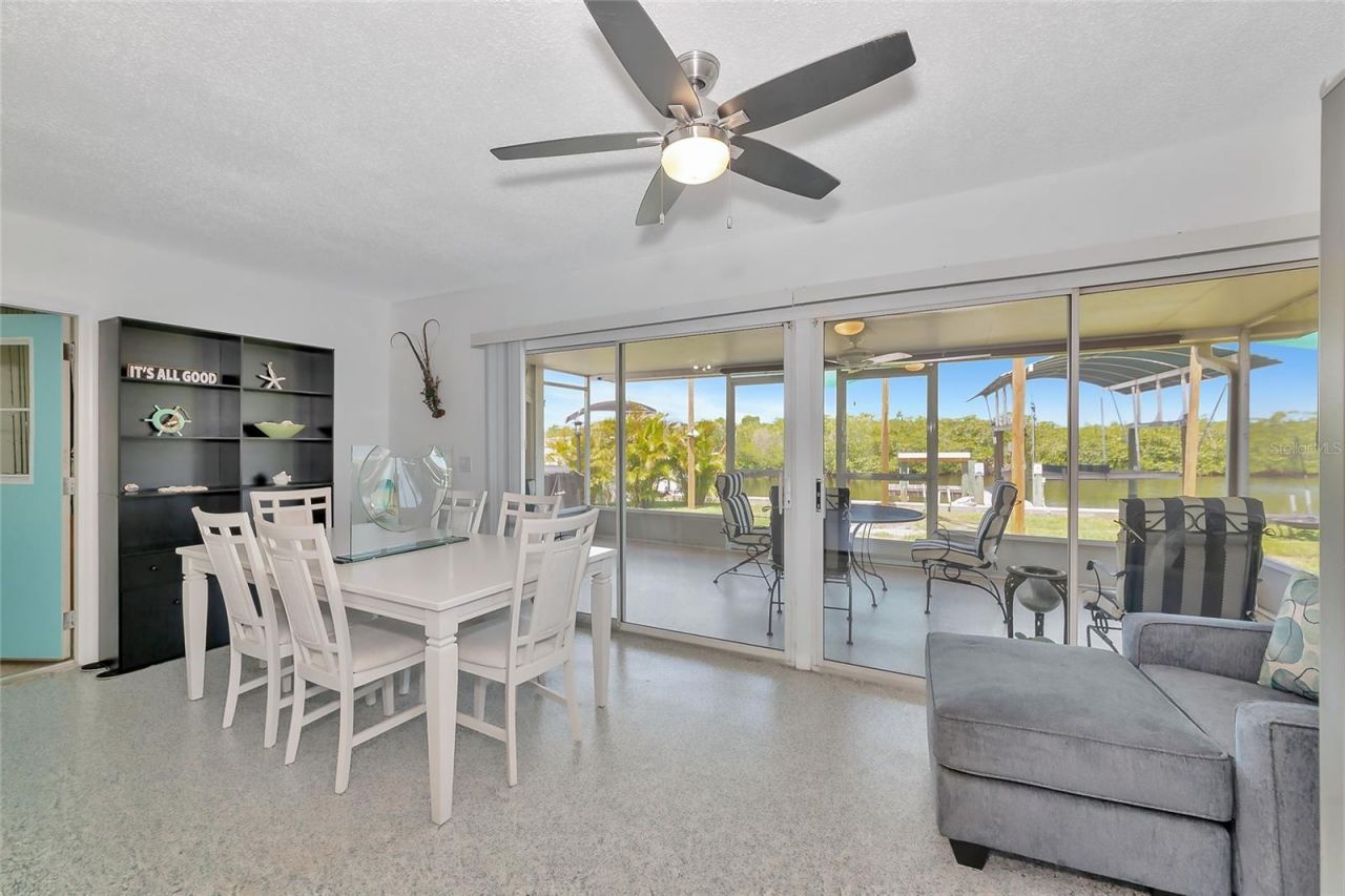 2306 41st Street E, Bradenton, FL 34208 Photo