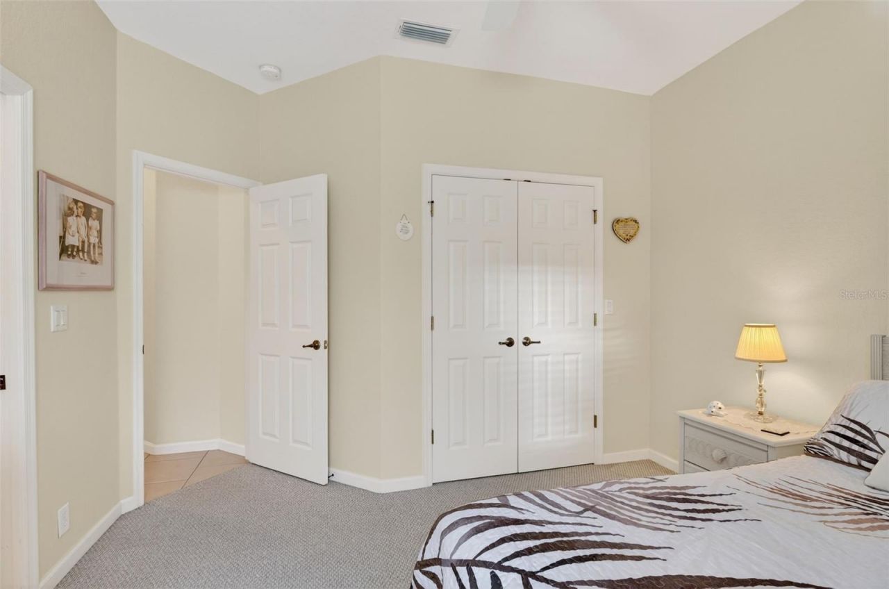 1725 SW 29th Terrace, Cape Coral, FL 33914 Photo