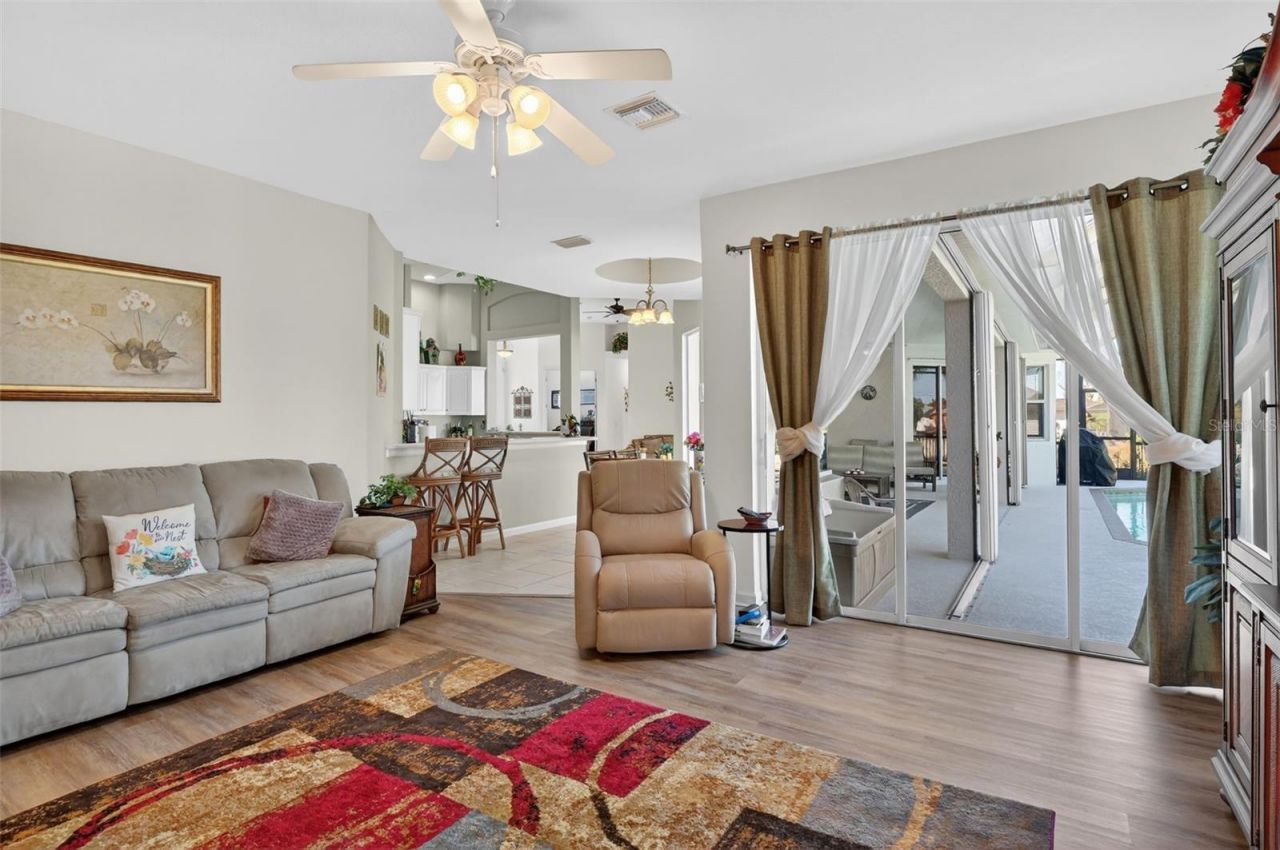 1725 SW 29th Terrace, Cape Coral, FL 33914 Photo