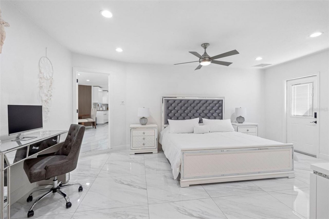 1803 Lake Crest Avenue, Brandon, FL 33510 Photo