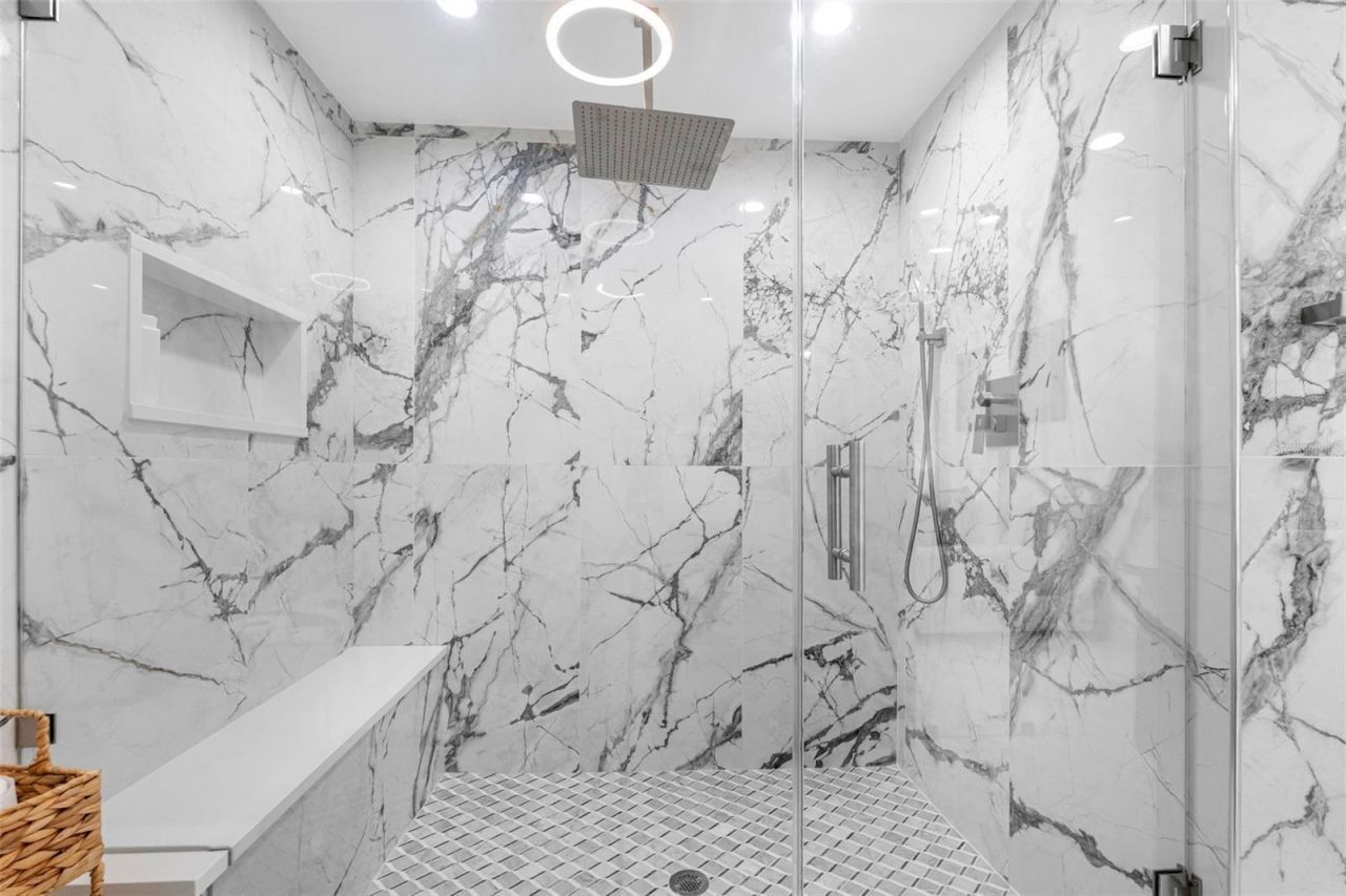 1803 Lake Crest Avenue, Brandon, FL 33510 Photo