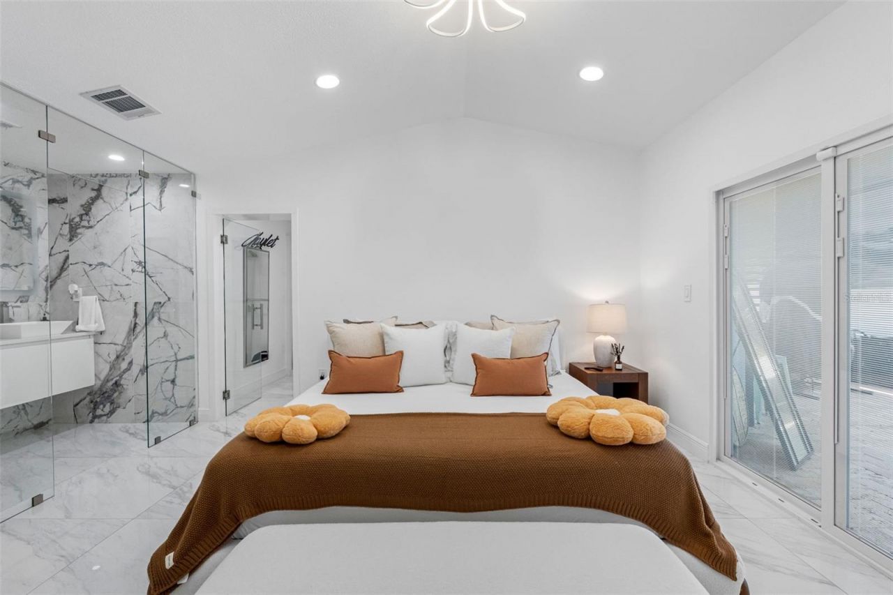 1803 Lake Crest Avenue, Brandon, FL 33510 Photo