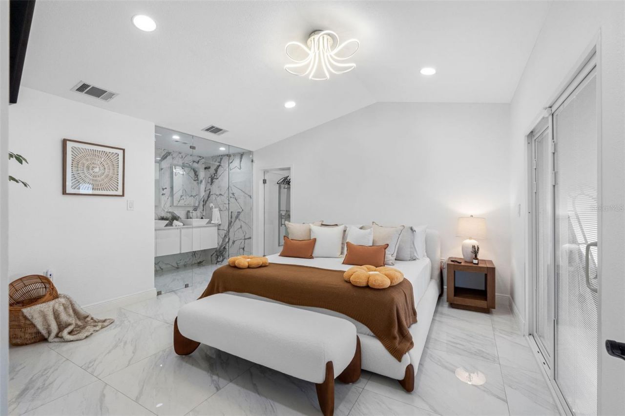 1803 Lake Crest Avenue, Brandon, FL 33510 Photo