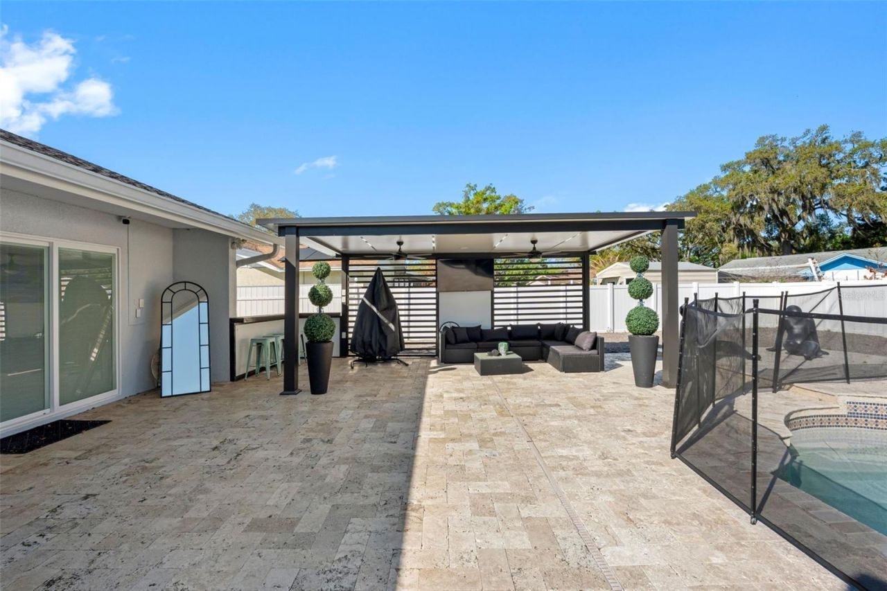 1803 Lake Crest Avenue, Brandon, FL 33510 Photo