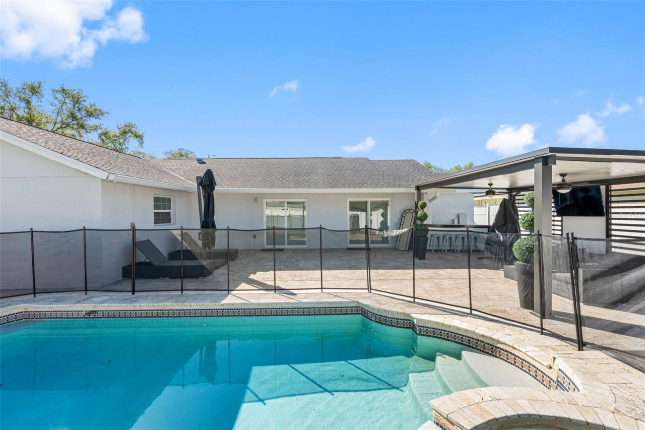 1803 Lake Crest Avenue, Brandon, FL 33510 Photo