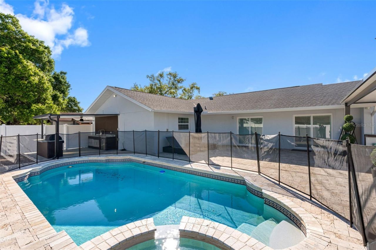 1803 Lake Crest Avenue, Brandon, FL 33510 Photo