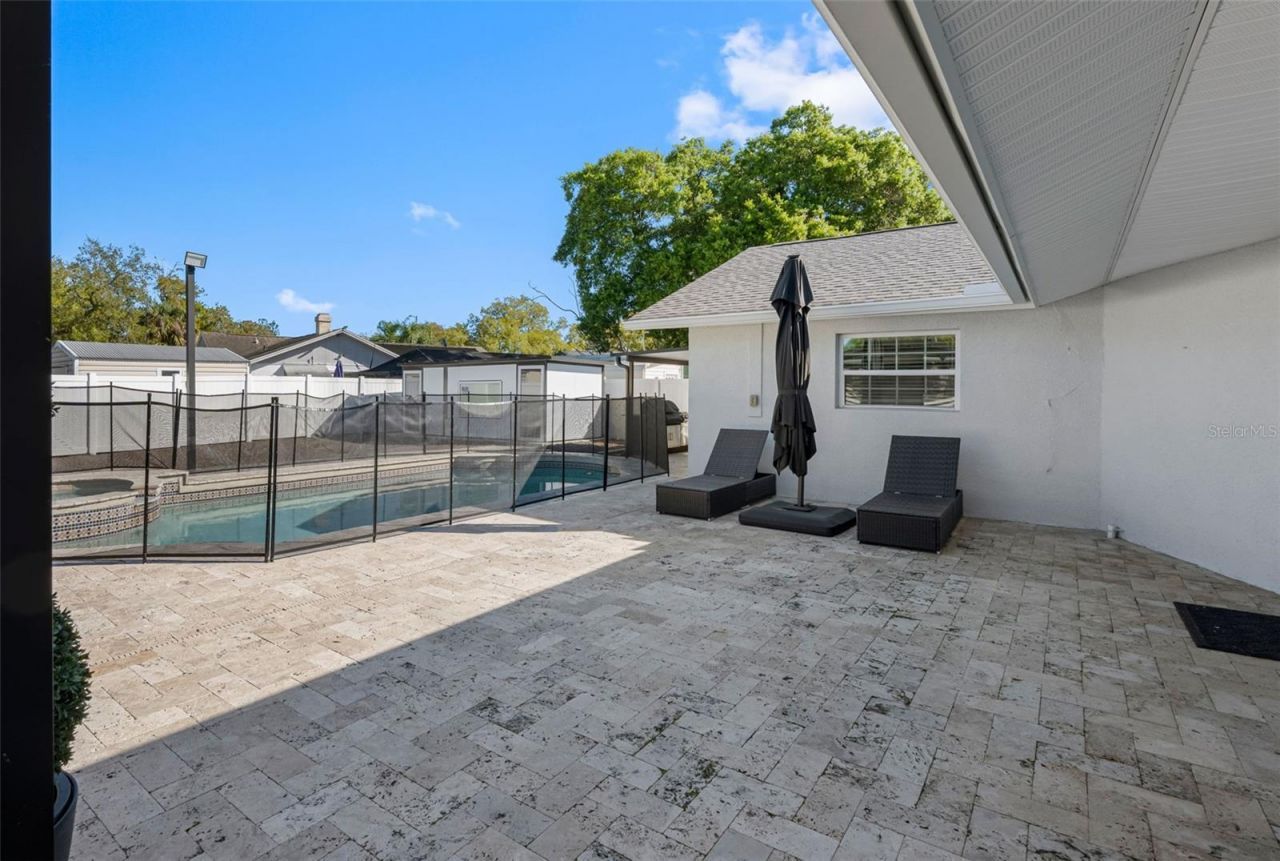 1803 Lake Crest Avenue, Brandon, FL 33510 Photo