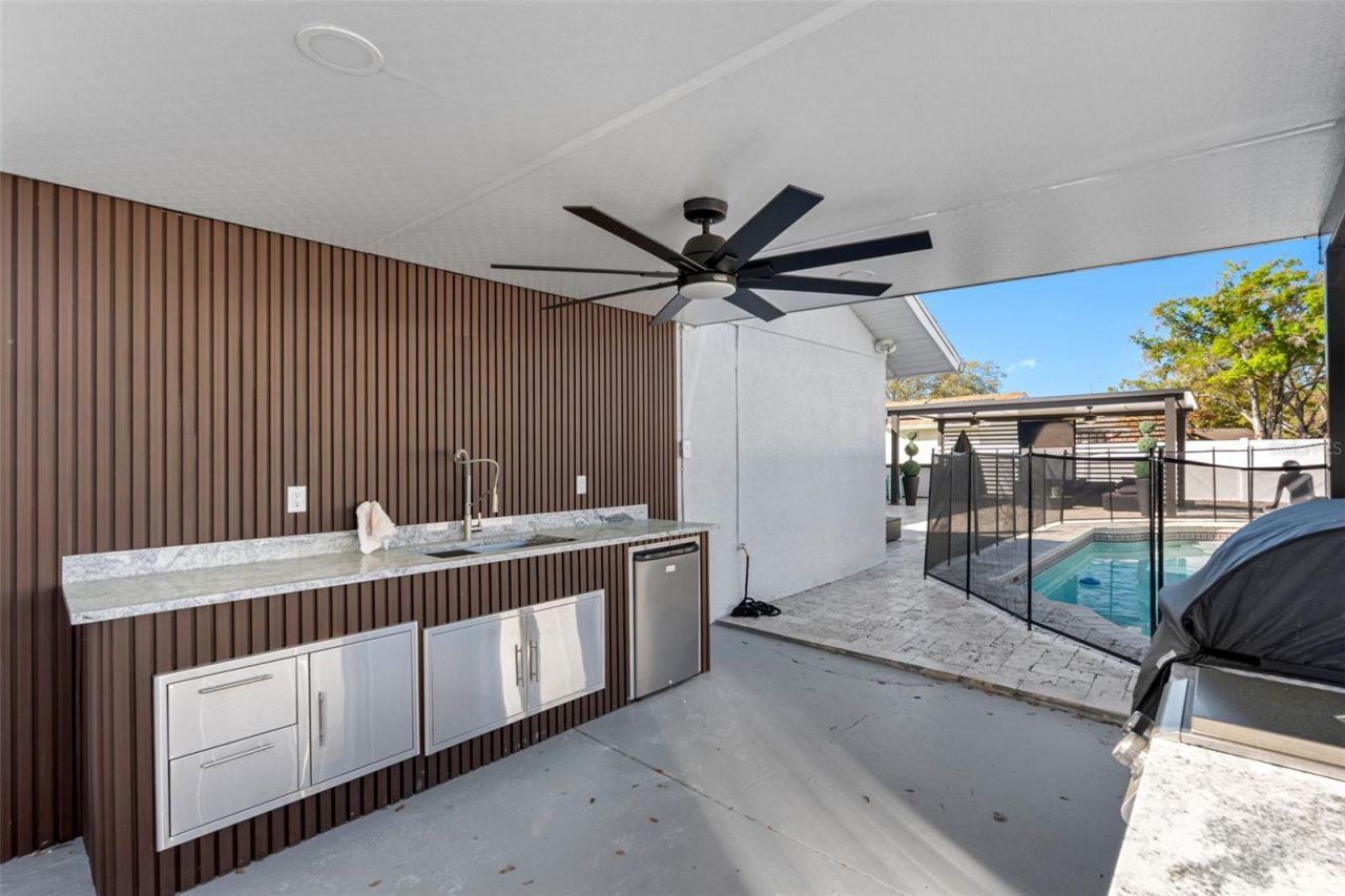 1803 Lake Crest Avenue, Brandon, FL 33510 Photo