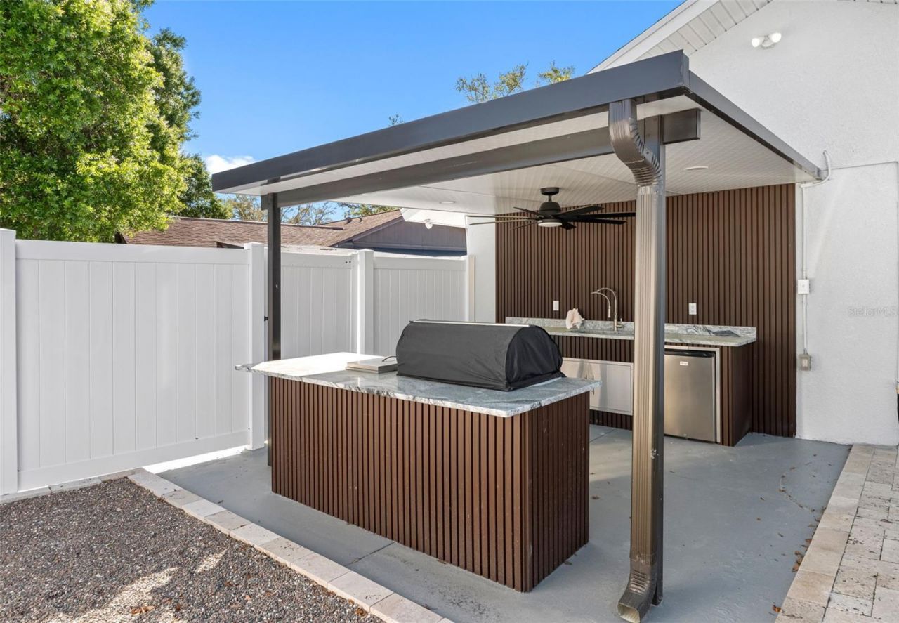 1803 Lake Crest Avenue, Brandon, FL 33510 Photo