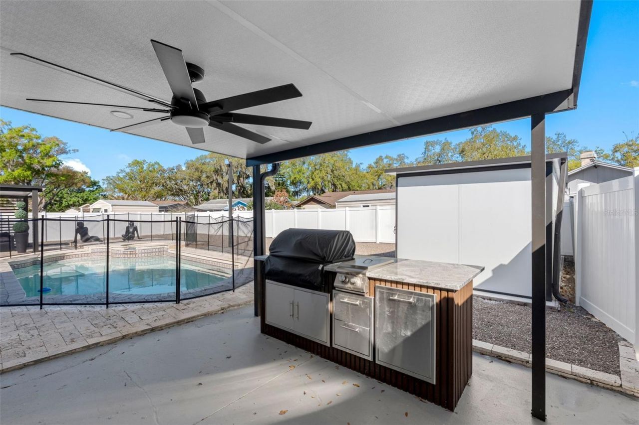 1803 Lake Crest Avenue, Brandon, FL 33510 Photo