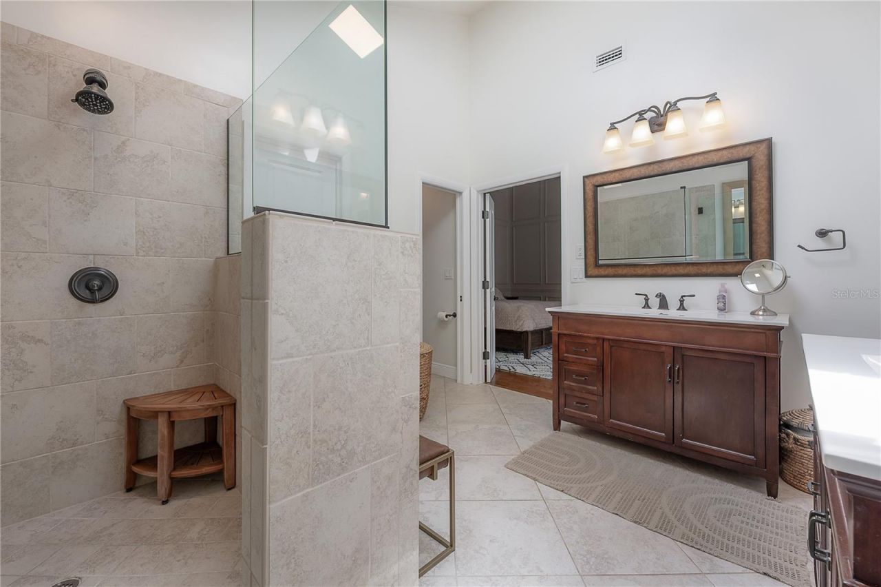 14204 Ashburn Place, Tampa, FL 33624 Photo