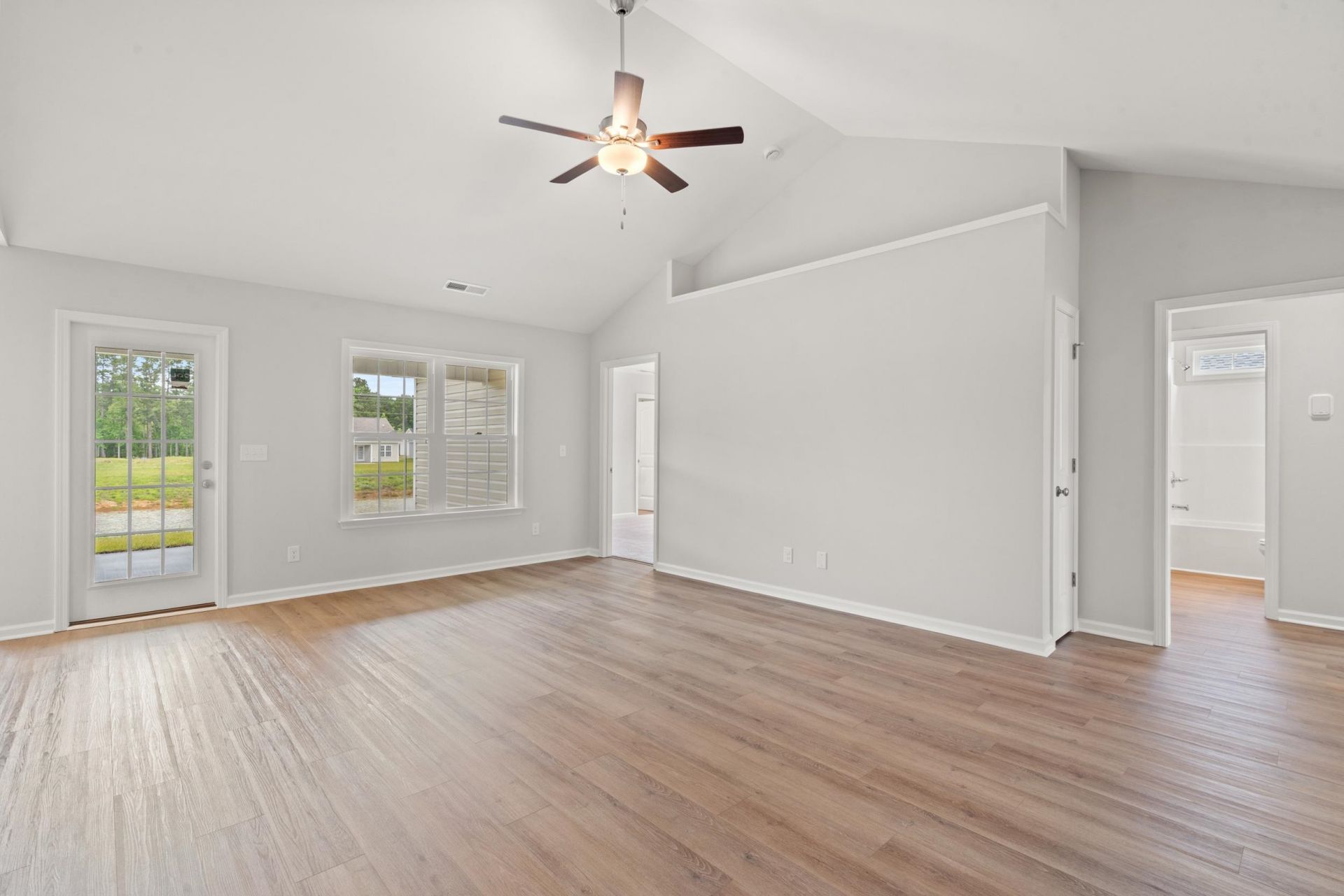 327 Barn Owl Way Photo 6