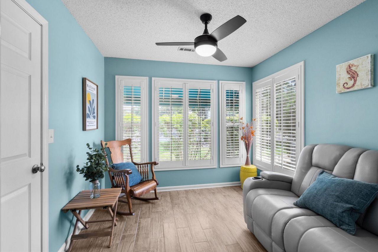 9730 Leyland Dr. Photo 17