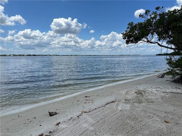 14977 Rivers Edge CT, Unit 217, FORT MYERS, FL 33908