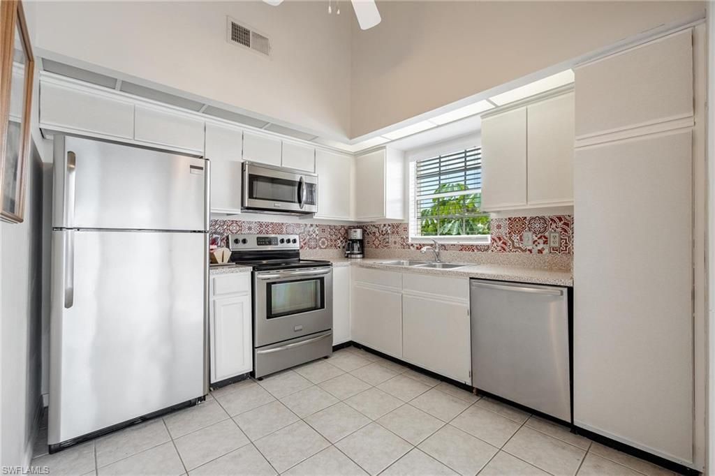 14977 Rivers Edge Ct, Unit 217, Fort Myers, FL 33908 Photo