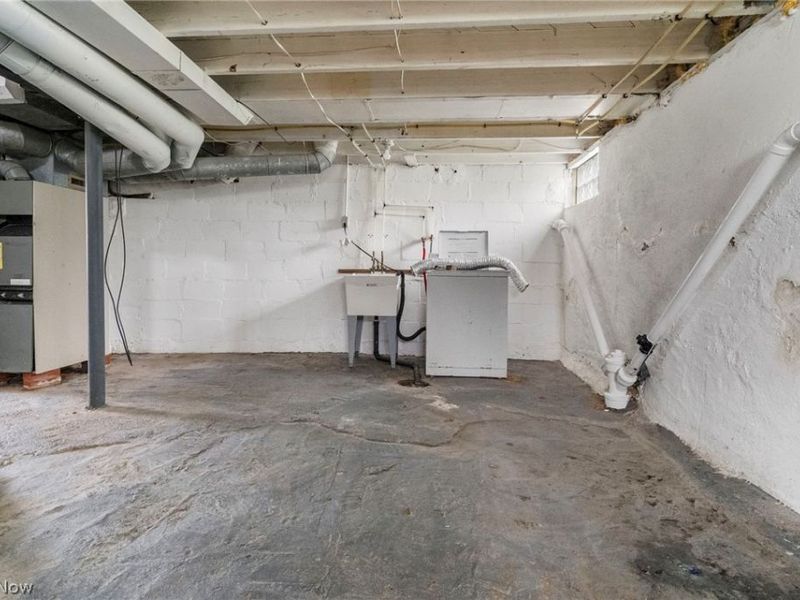 442 Fenton Avenue NE, Canton, OH 44704 Photo 31