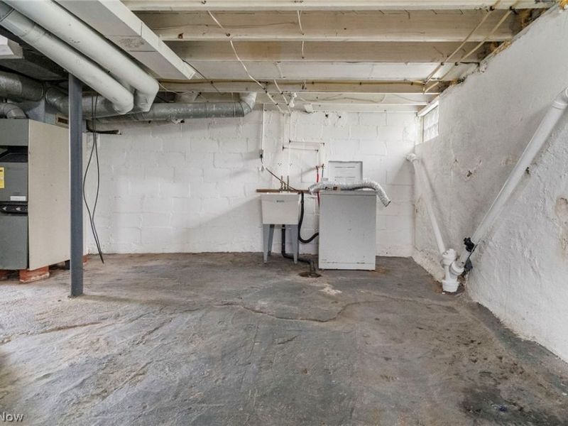 442 Fenton Avenue NE, Canton, OH 44704 Photo 32